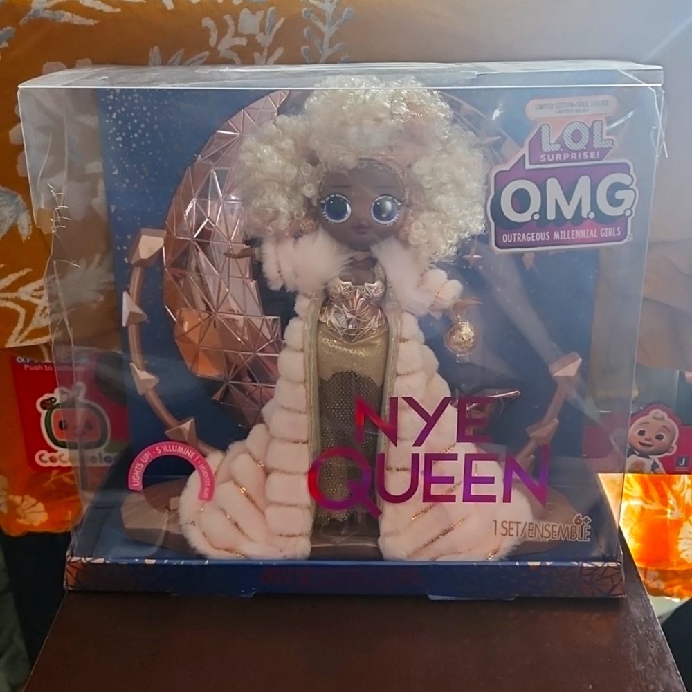 Lol Surprise O.M.G NYE Queen